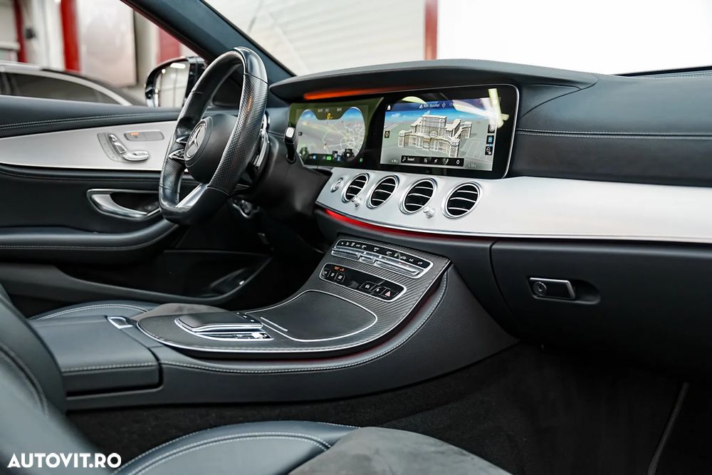 Mercedes-Benz E 300 de 9G-TRONIC AMG Line - 16