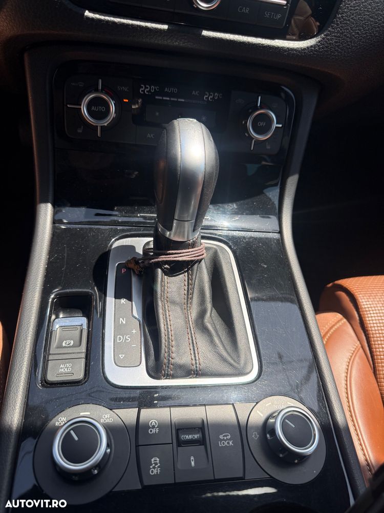 Volkswagen Touareg - 5