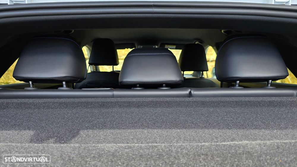 MG MG4 64 kWh Luxury - 54