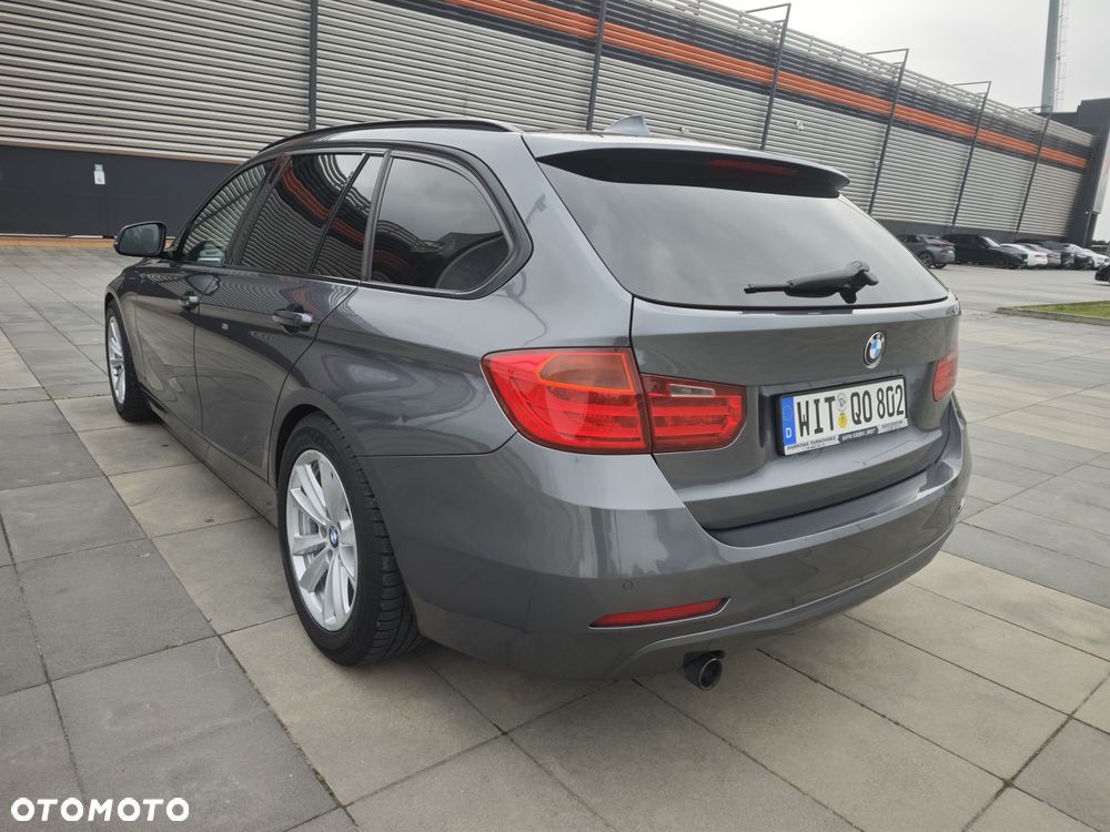 BMW Seria 3 320d Blue Performance Sport Line - 19