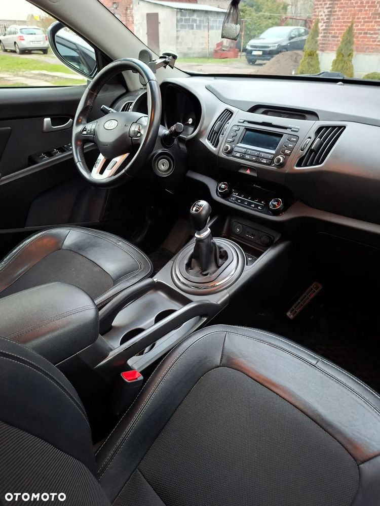 Kia Sportage 1.7 CRDI 2WD Attract - 20