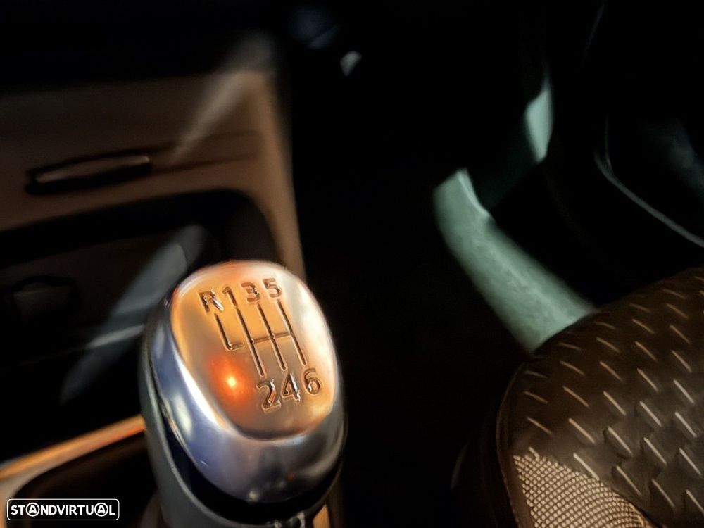 Renault Captur 1.2 TCe Exclusive - 20