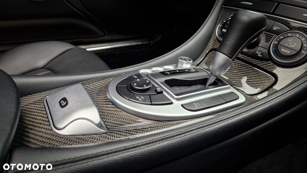 Mercedes-Benz SL 63 AMG SPEEDSHIFT MCT - 24