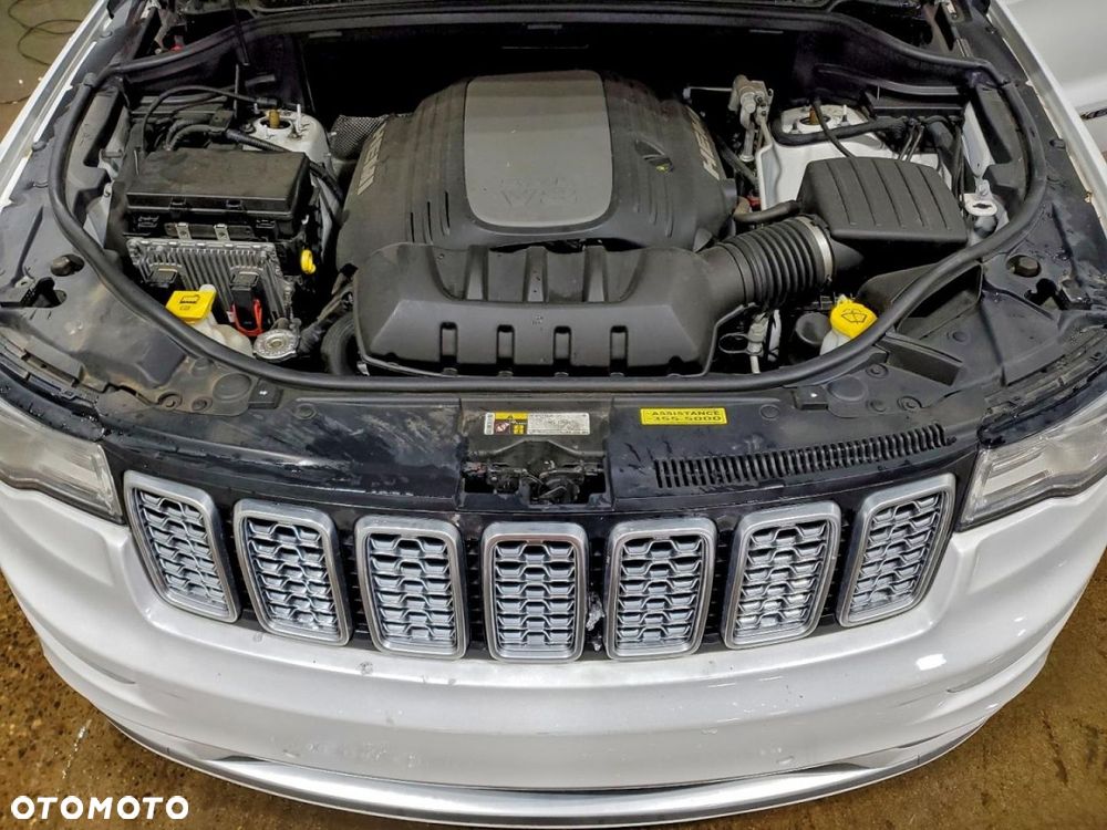 Jeep Grand Cherokee - 13