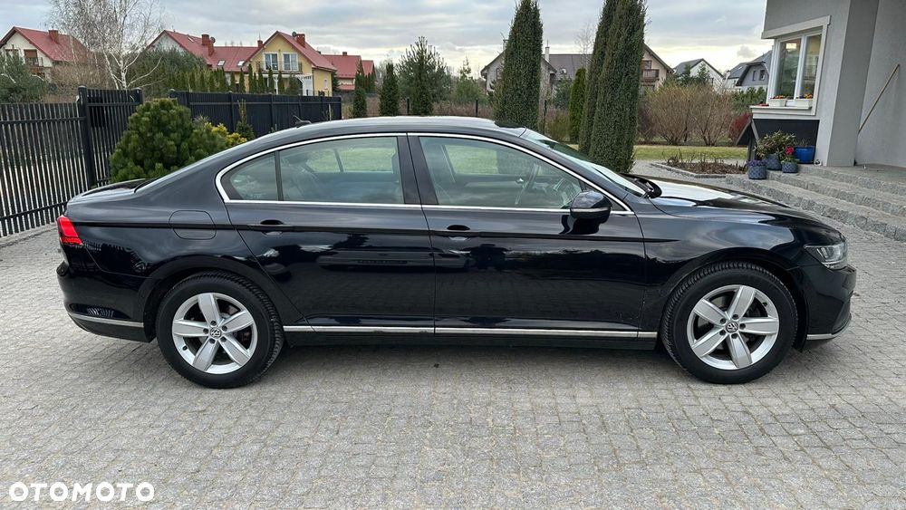 Volkswagen Passat 1.5 TSI EVO Elegance DSG - 3