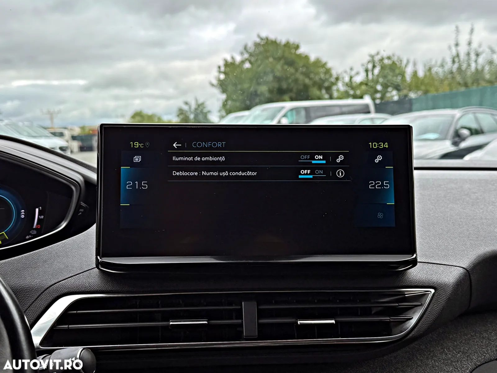 Peugeot 3008 Plug-In Hybrid 225 e-EAT8 Allure Pack - 33