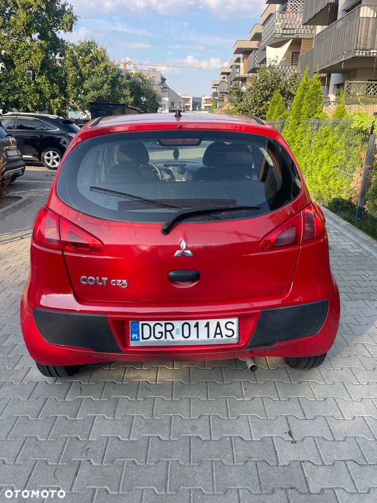 Mitsubishi Colt - 3
