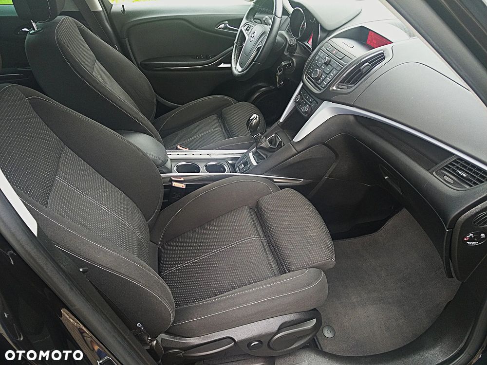Opel Zafira Tourer 1.4 Turbo Active - 17