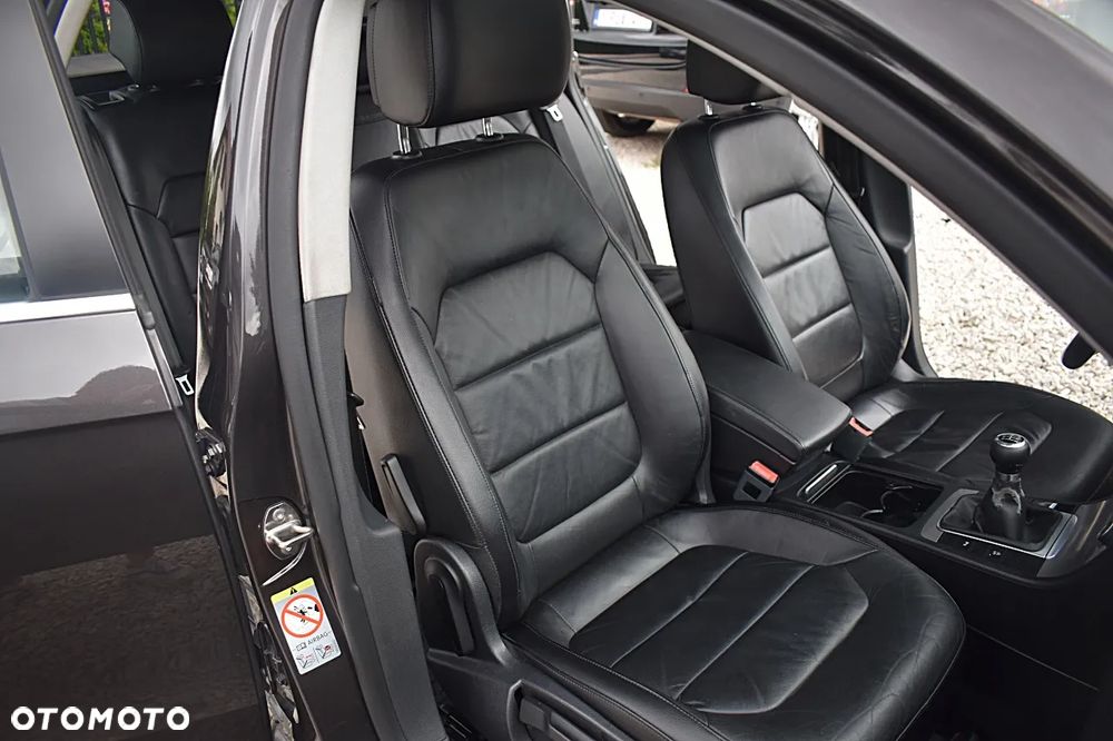Volkswagen Passat 2.0 TDI Highline - 21