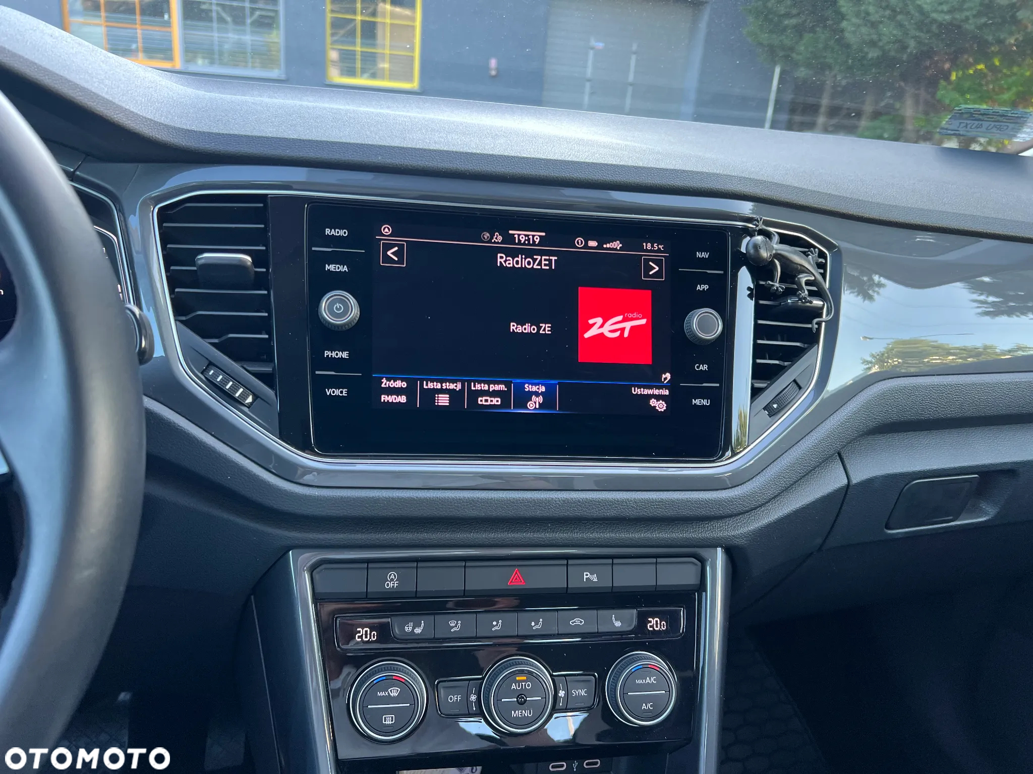 Volkswagen T-Roc 1.5 TSI ACT Premium DSG - 3