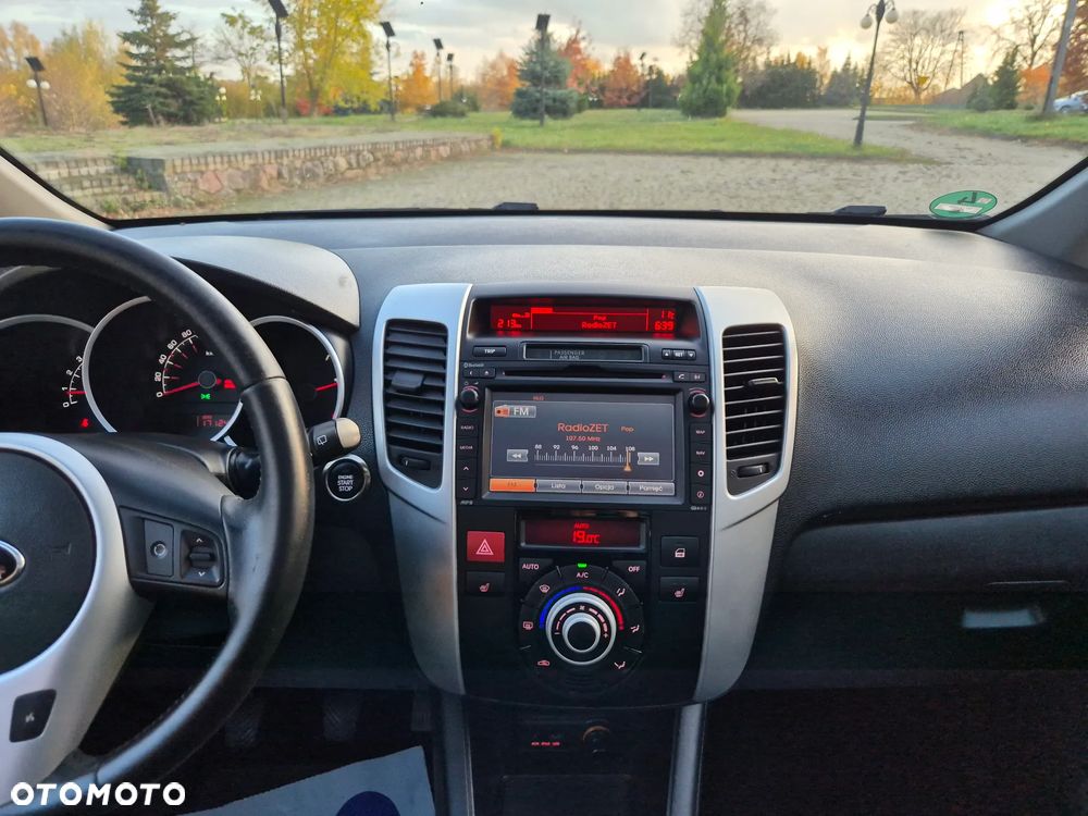 Kia Venga 1.6 CRDi 128 Dream-Team Edition - 32