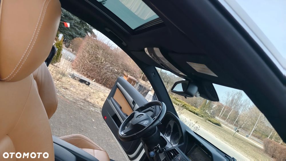 Mercedes-Benz Klasa E 320 CDI Avantgarde - 32