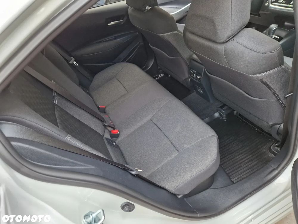 Toyota Corolla 1.8 Hybrid Style - 25