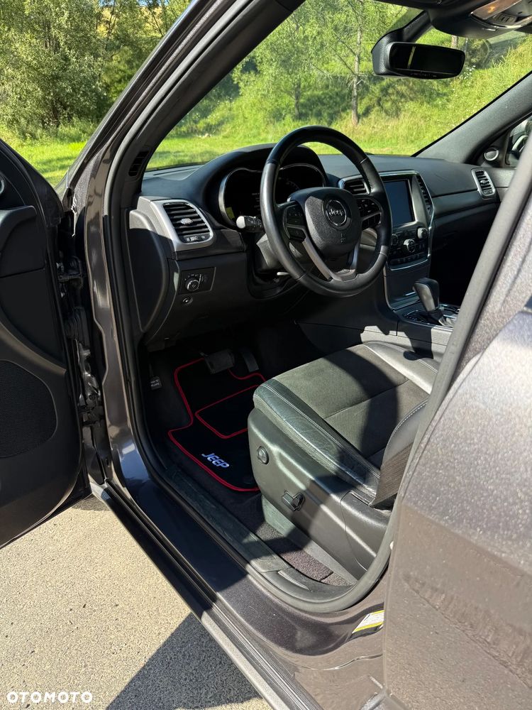Jeep Grand Cherokee 3.6 V6 Laredo - 9