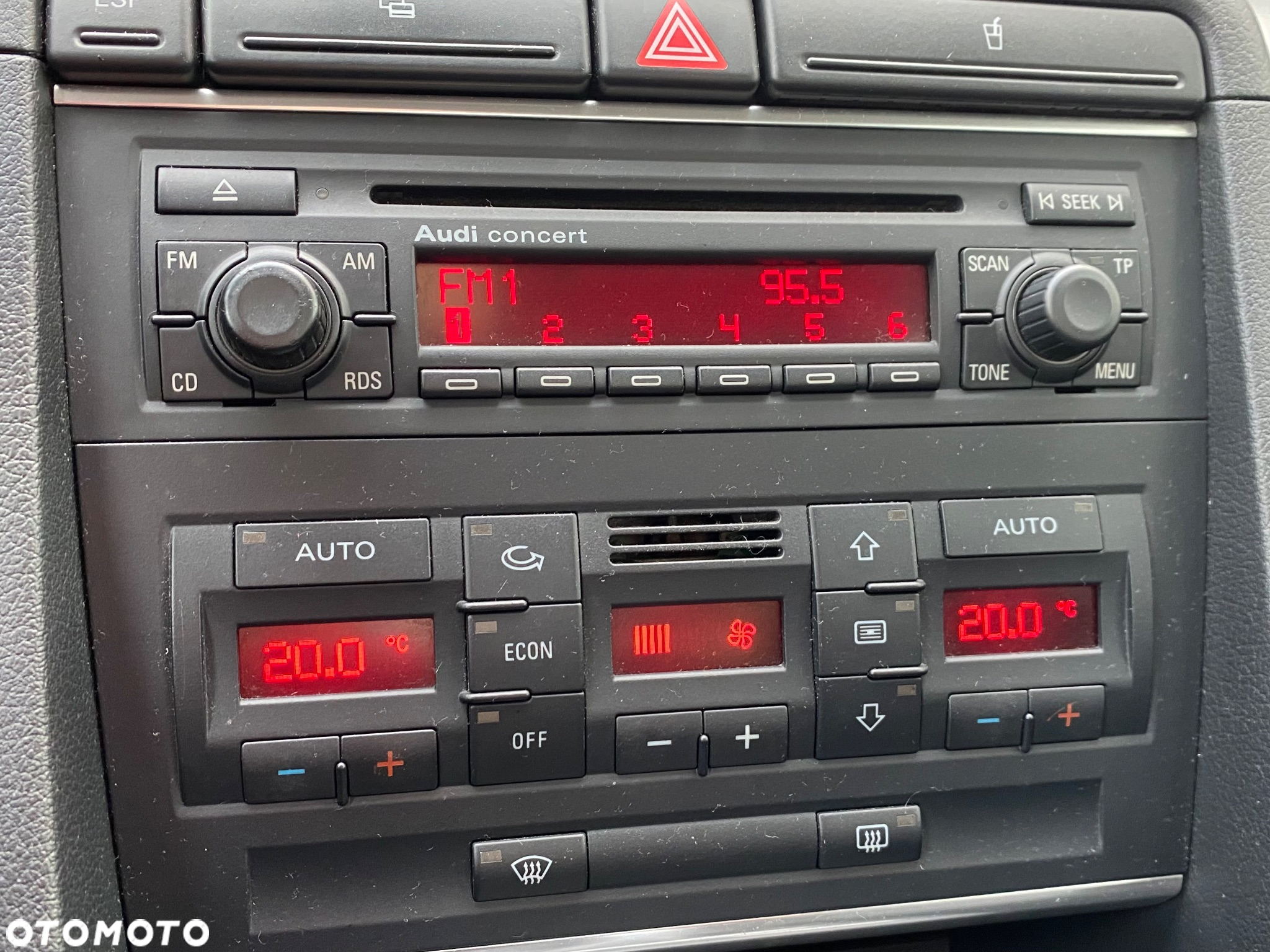 Audi A4 1.6 - 35