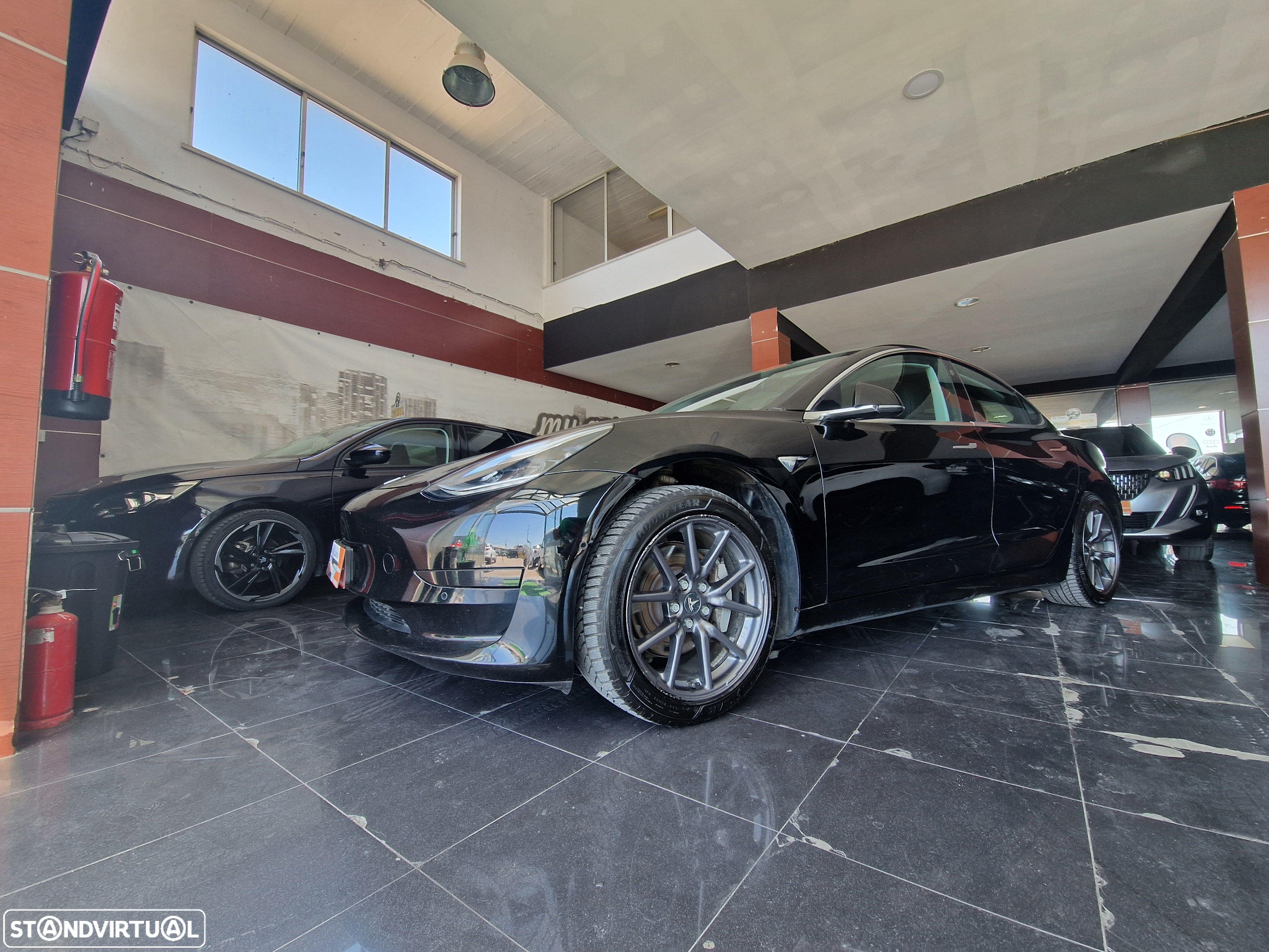 Tesla Model 3 Standard Range Plus RWD - 13
