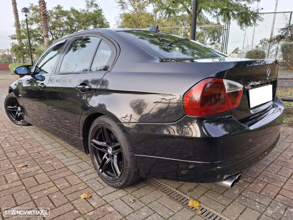 BMW 320 dA Exclusive - 5