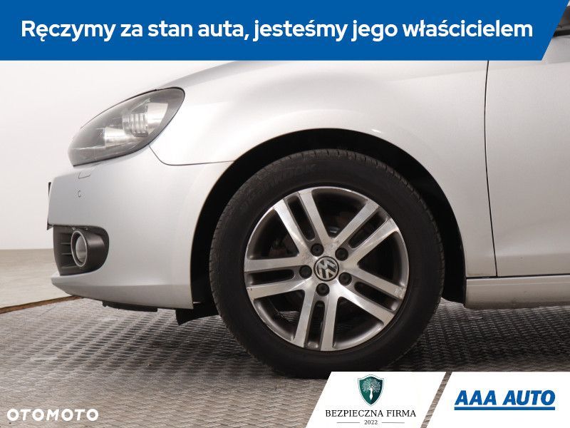 Volkswagen Golf - 17