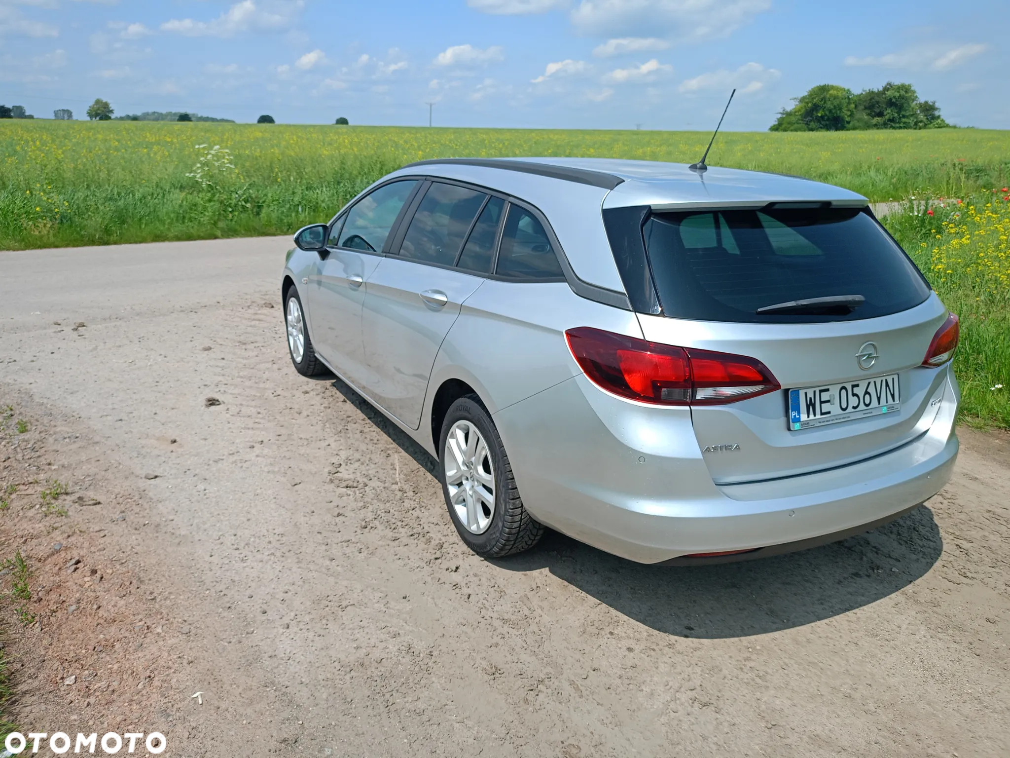 Opel Astra V 1.6 CDTI Enjoy S&S - 2