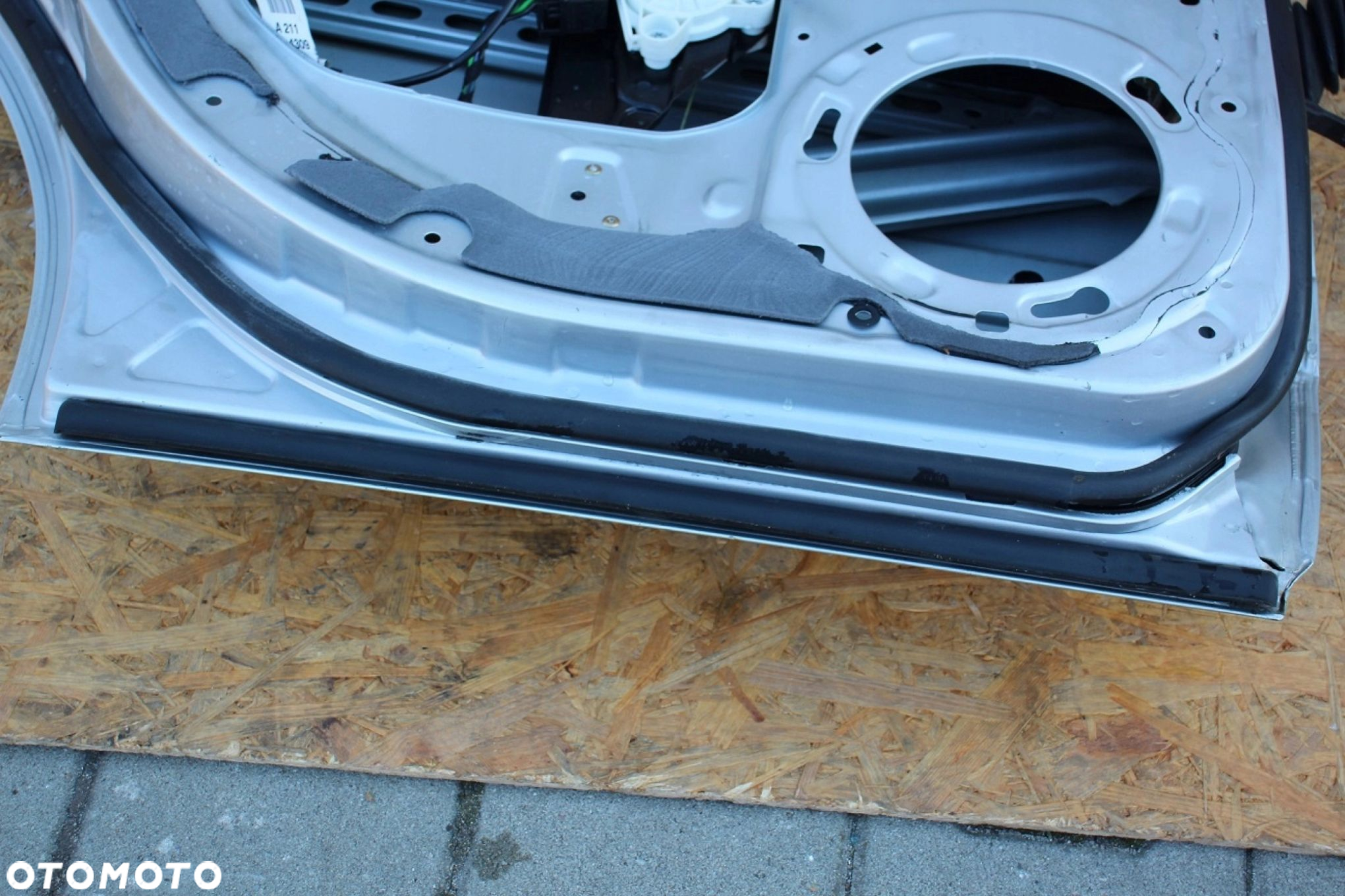 Drzwi LEWE lewy tył Mercedes E-Klasa w211 kolor 744 keyless kompletne - 8