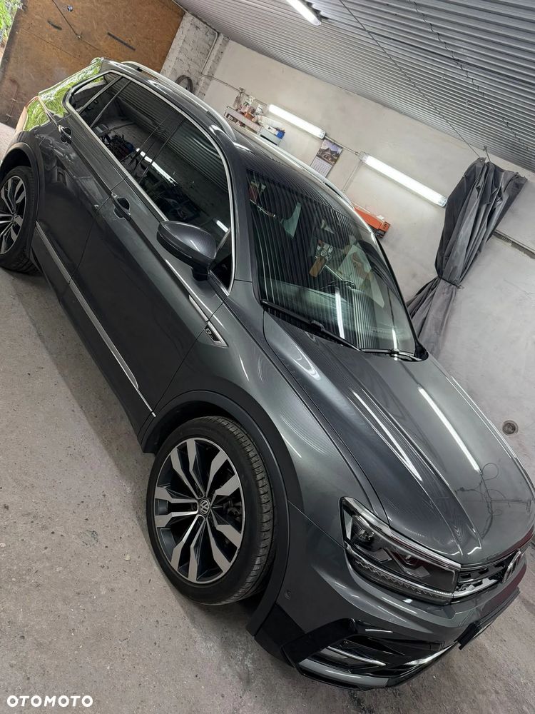 Volkswagen Tiguan 2.0 TDI SCR DSG R-Line - 17
