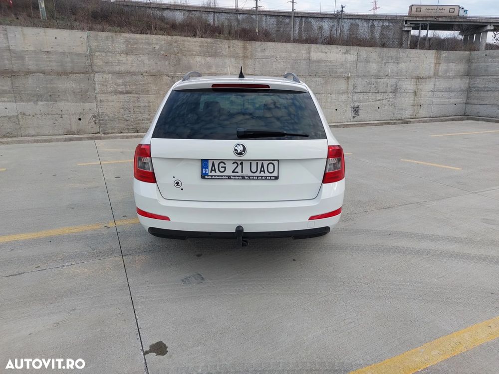 Skoda Octavia 2.0 TDI (Green tec) 4x4 Ambition - 12