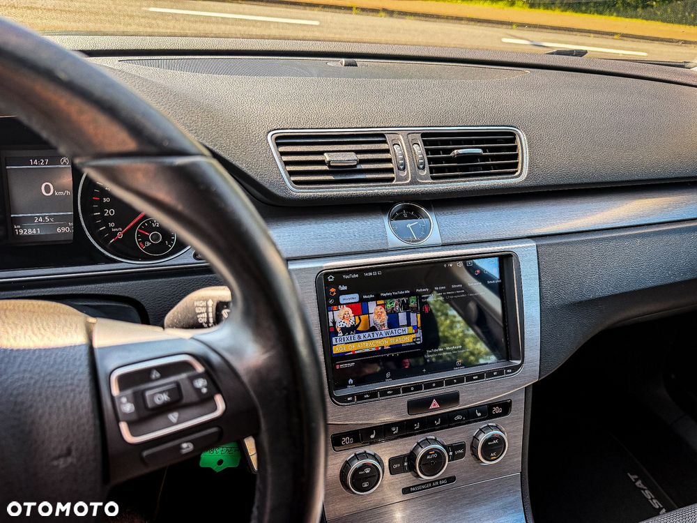 Volkswagen Passat 1.4 TSI BlueMotion Technology R-Line - 36