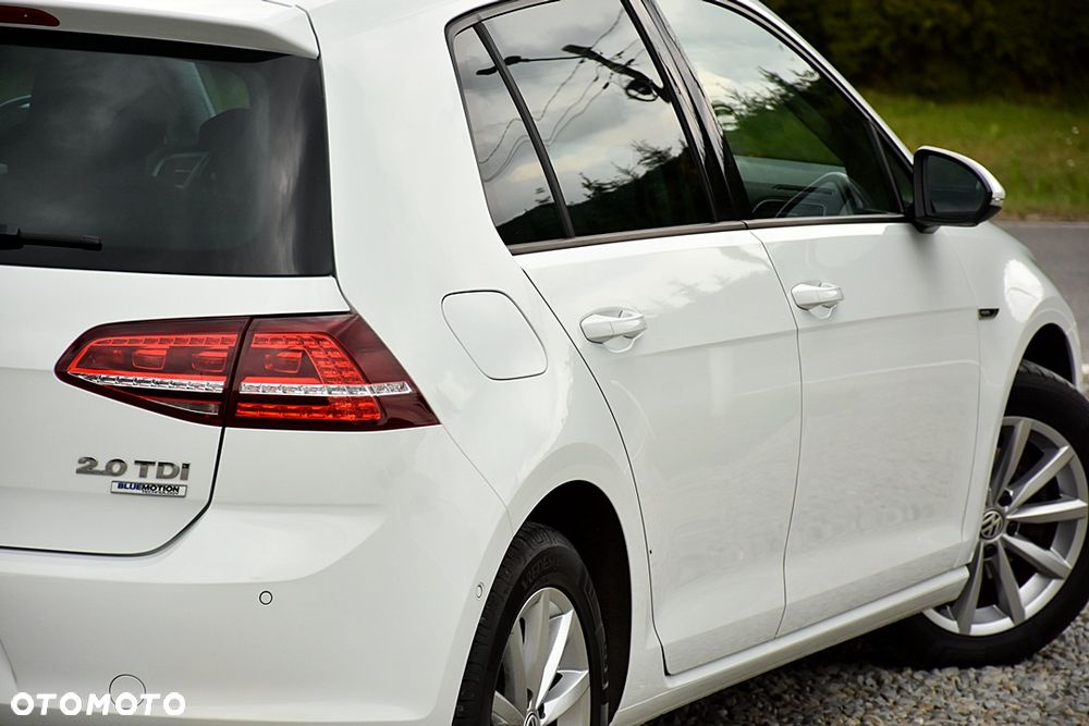 Volkswagen Golf 2.0 TDI BlueMotion Technology Lounge - 9