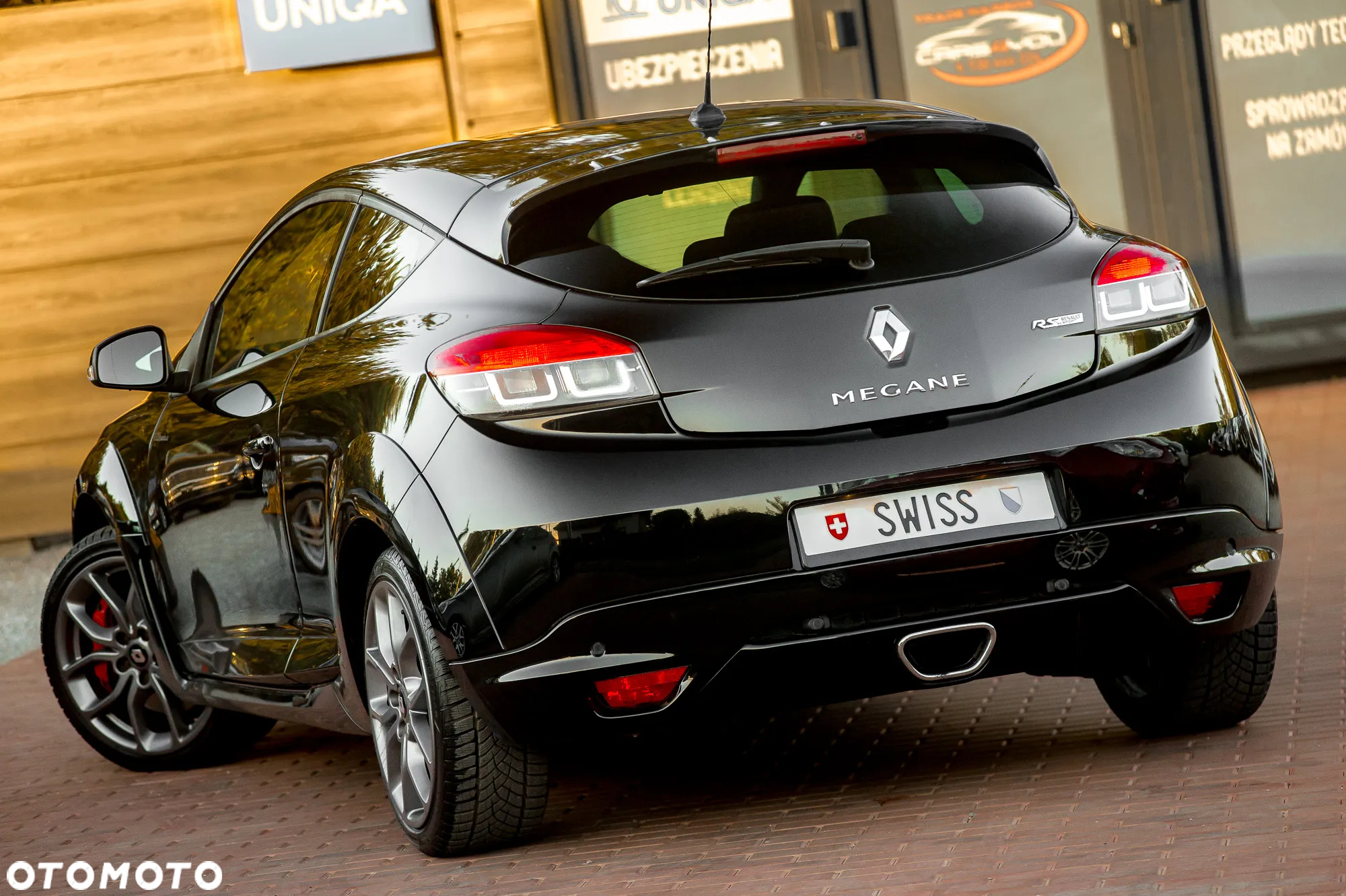 Renault Megane TCe 265 Coupe R.S Trophy - 9