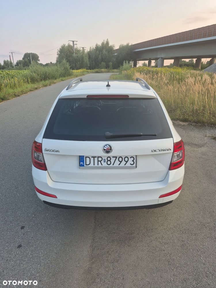 Skoda Octavia 2.0 TDI Elegance - 20