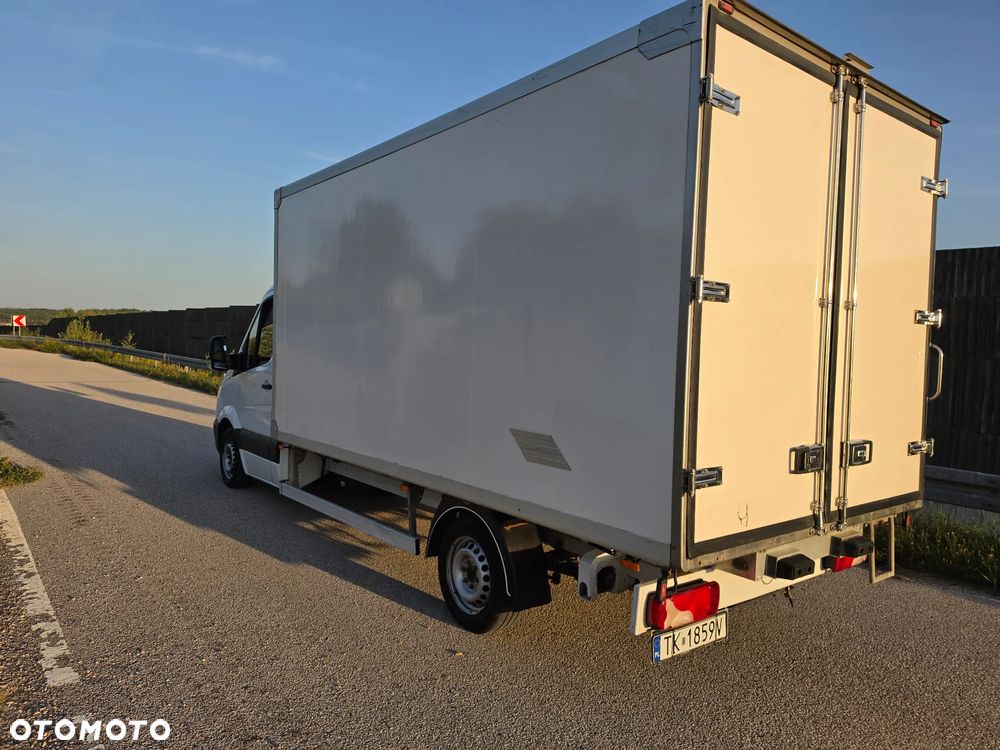 Mercedes-Benz Sprinter - 5