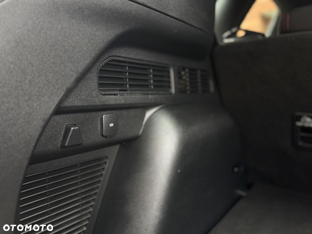 Ford Kuga - 29
