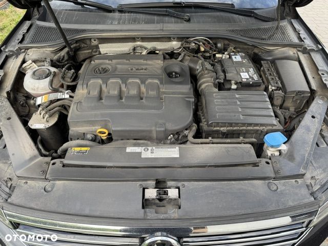 Volkswagen Passat 2.0 TDI SCR Highline DSG - 10