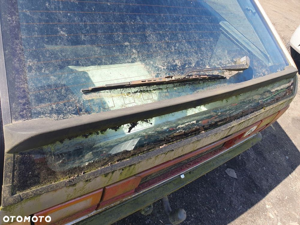 BOCZEK lewy kierowcy AUDI 100 cygaro kombi kwadraciak 1.6 1.8 benz ŁADNY - 12