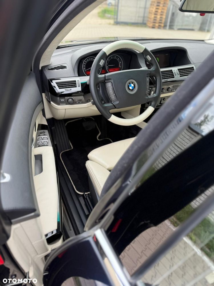 BMW Seria 7 760i L - 16