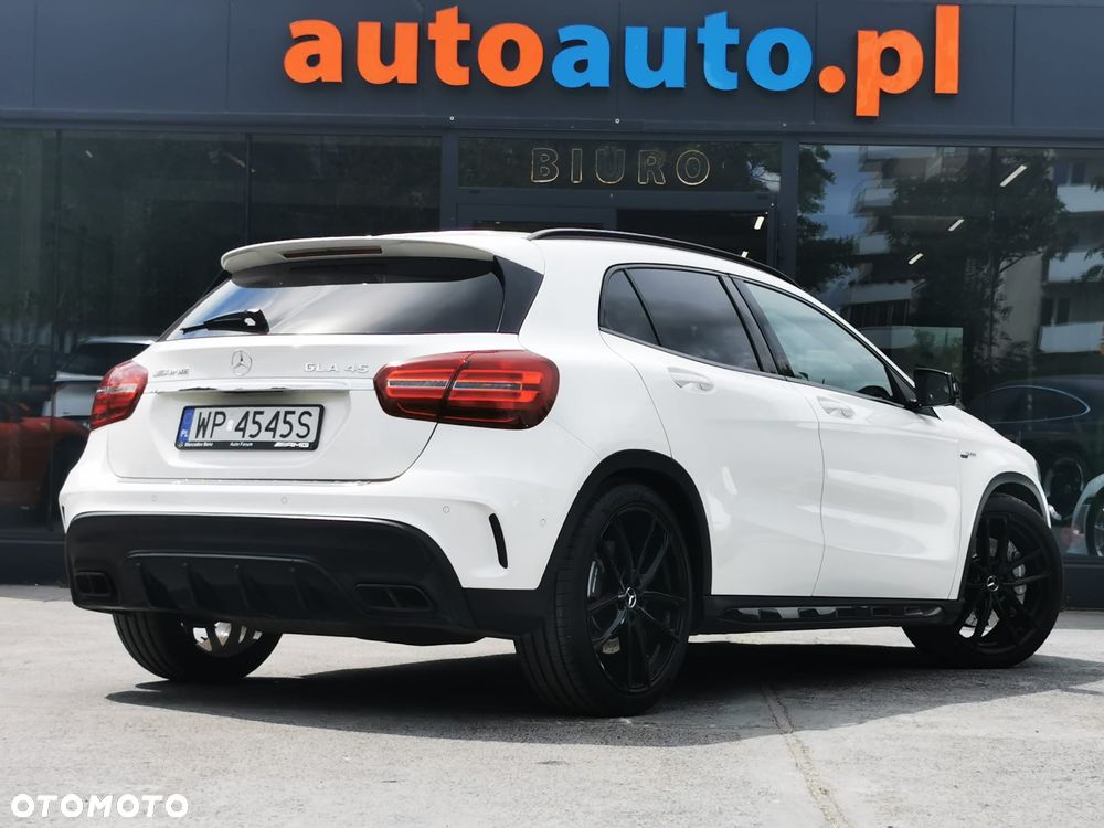 Mercedes-Benz GLA AMG 45 4Matic AMG Speedshift 7G-DCT AMG Night Edition - 31