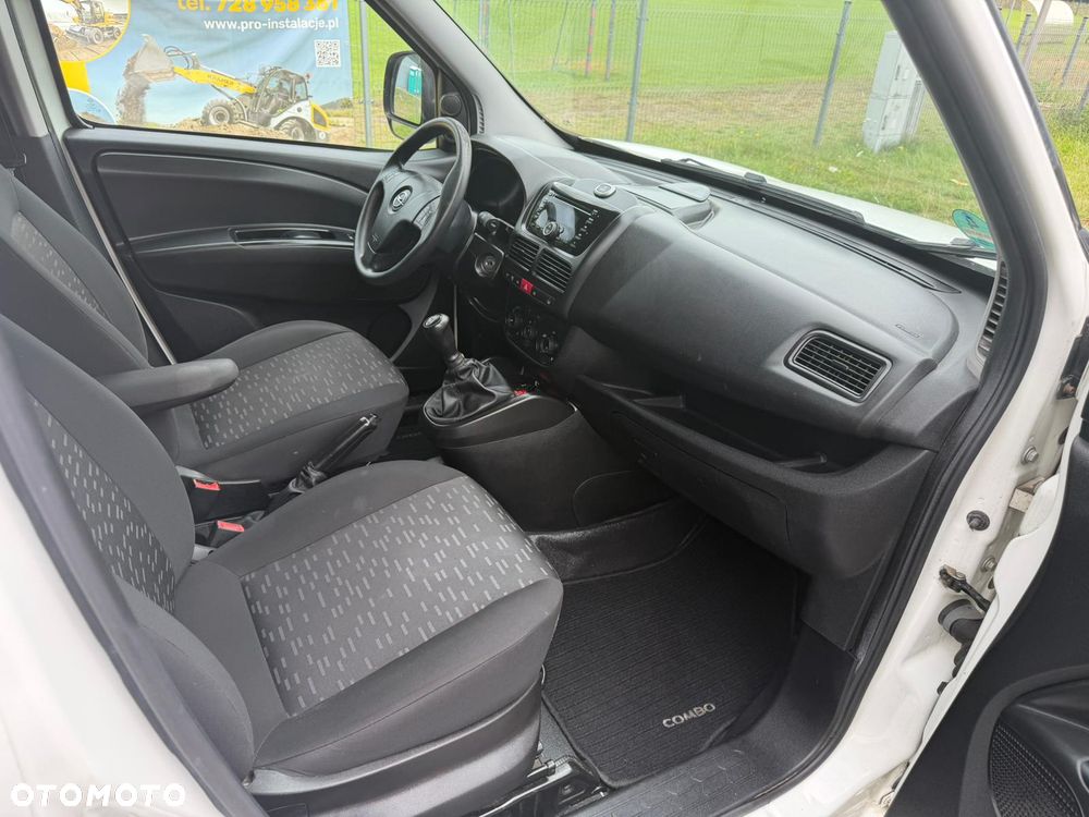 Opel Combo - 4