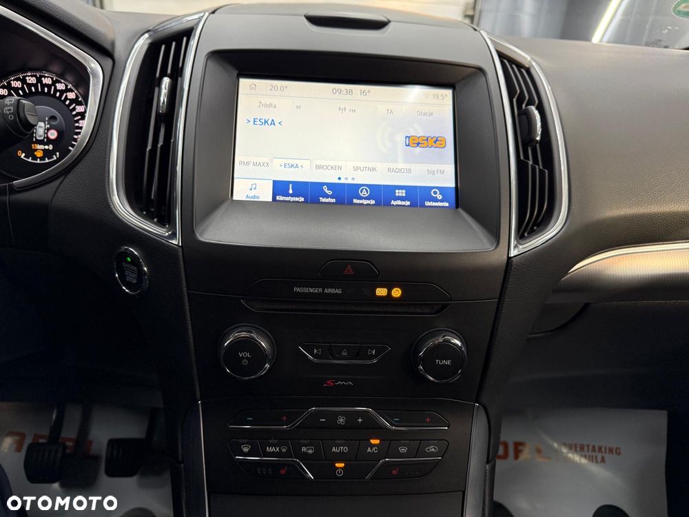 Ford S-Max 2.0 TDCi Titanium - 23