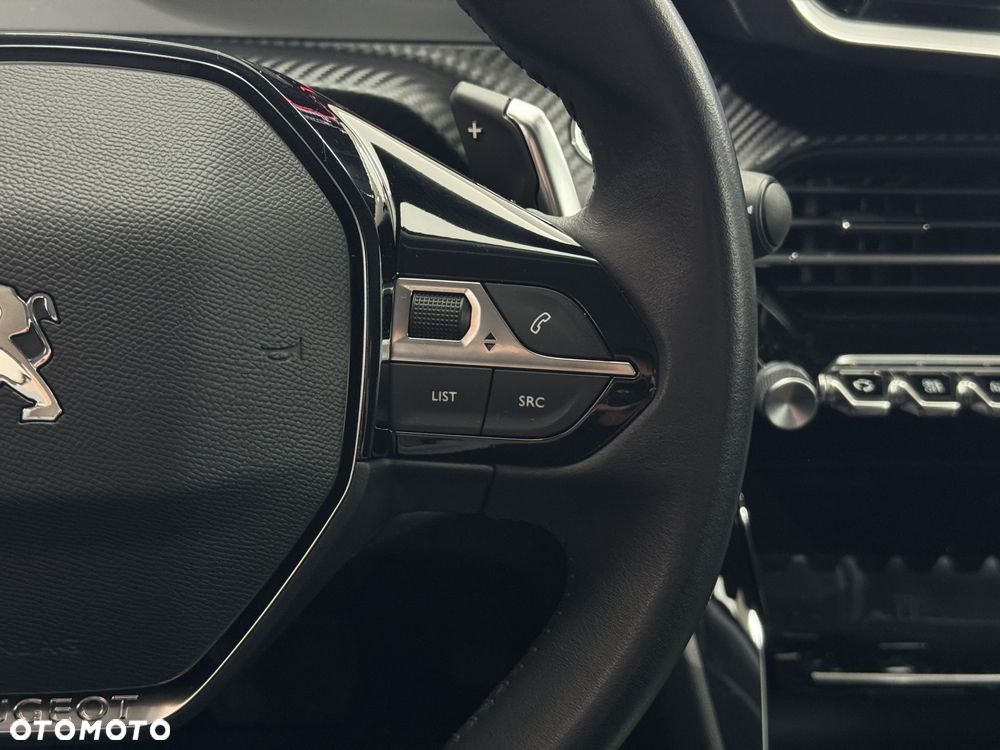 Peugeot 2008 - 24
