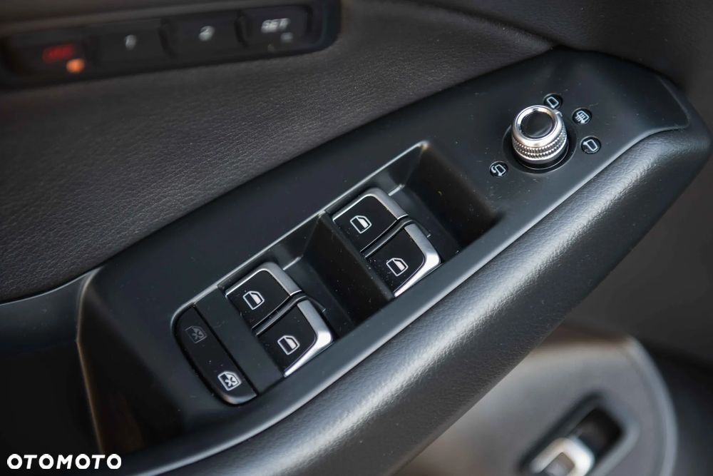 Audi Q5 3.0 TFSI Quattro Tiptronic - 34