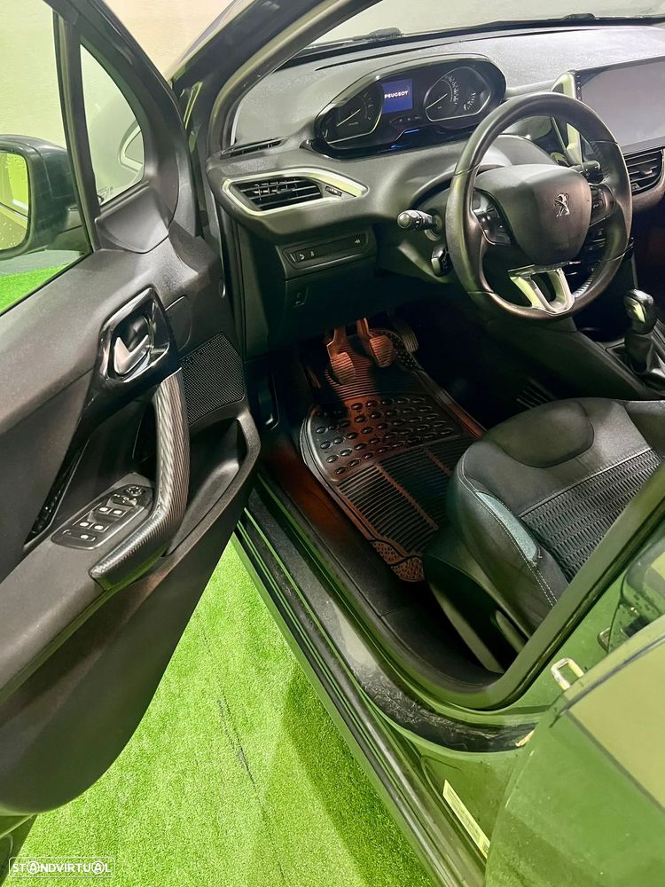 Peugeot 208 1.2 VTi Allure - 7