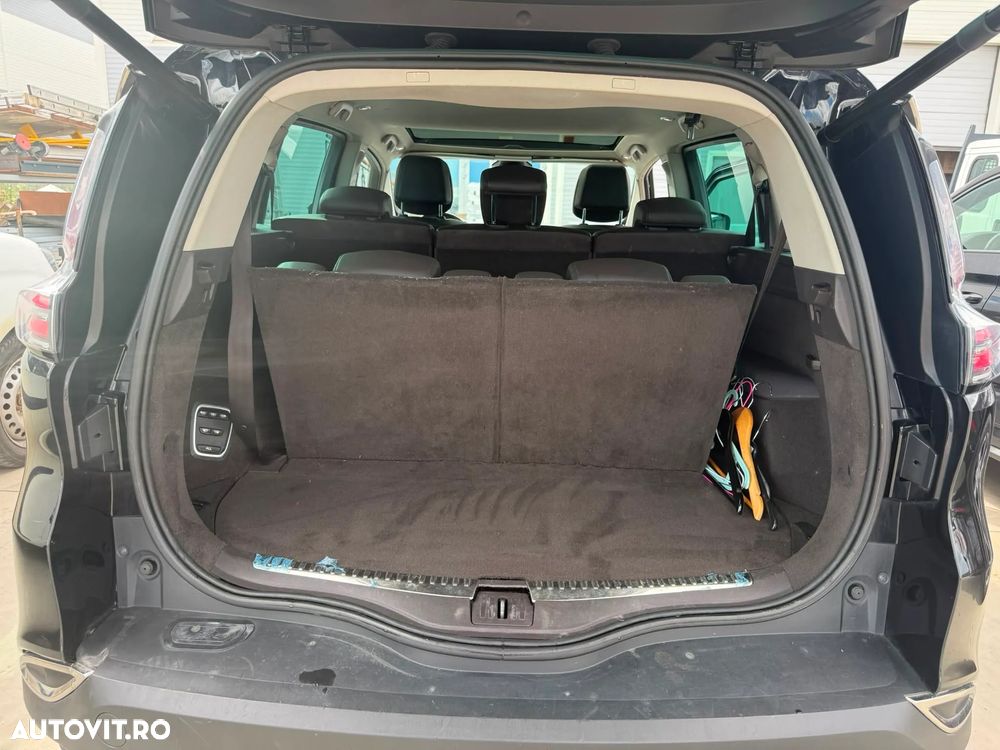 RENAULT Espace 2016 — imagine 11