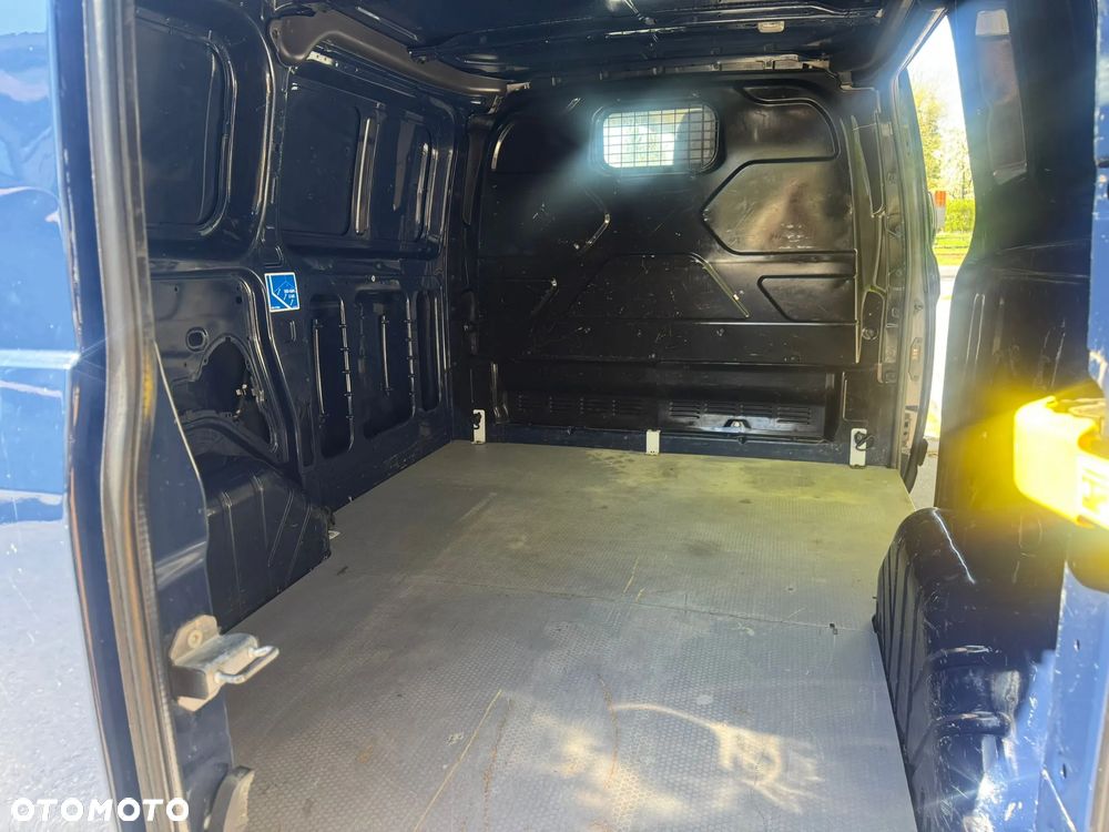 Ford TRANSIT CUSTOM - 10