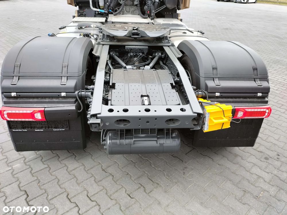 Mercedes-Benz Actros 1848 LS - 6