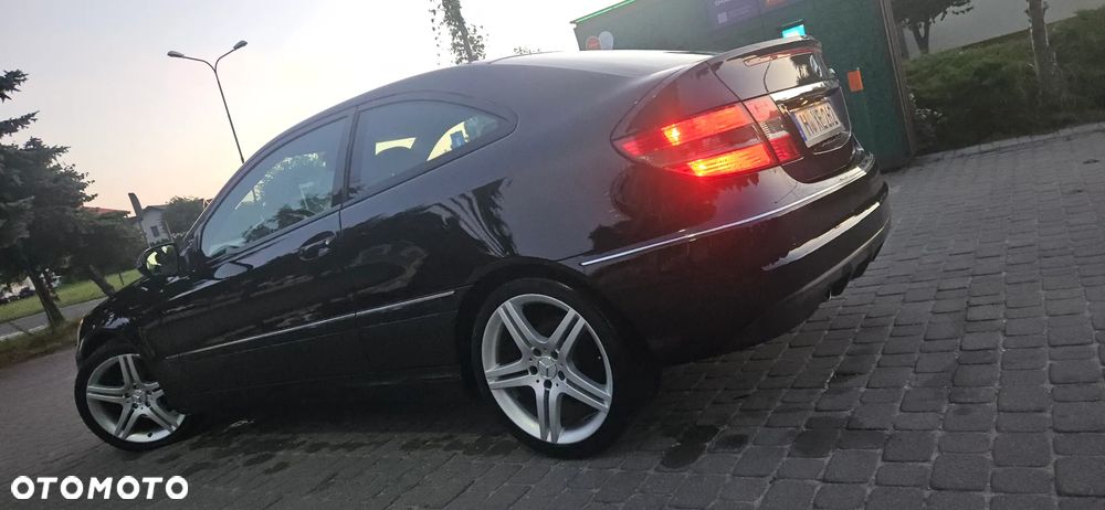 Mercedes-Benz CLC - 4