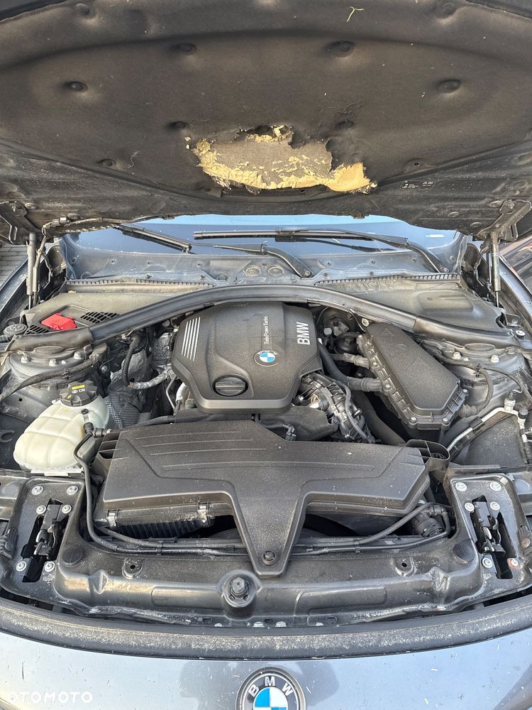 BMW Seria 3 316d - 15