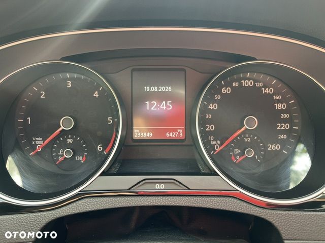 Volkswagen Passat 2.0 TDI BMT 4Mot Highline DSG - 2