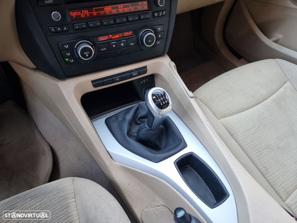 BMW X1 20 d sDrive - 12