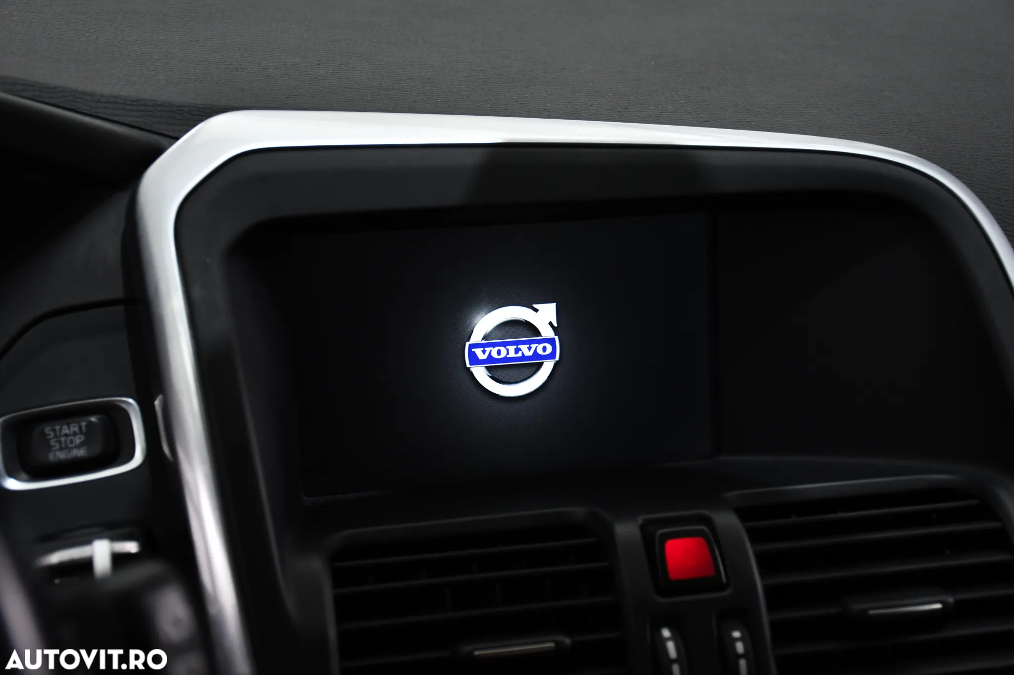 Volvo XC 60 D5 AWD Aut. Summum - 26