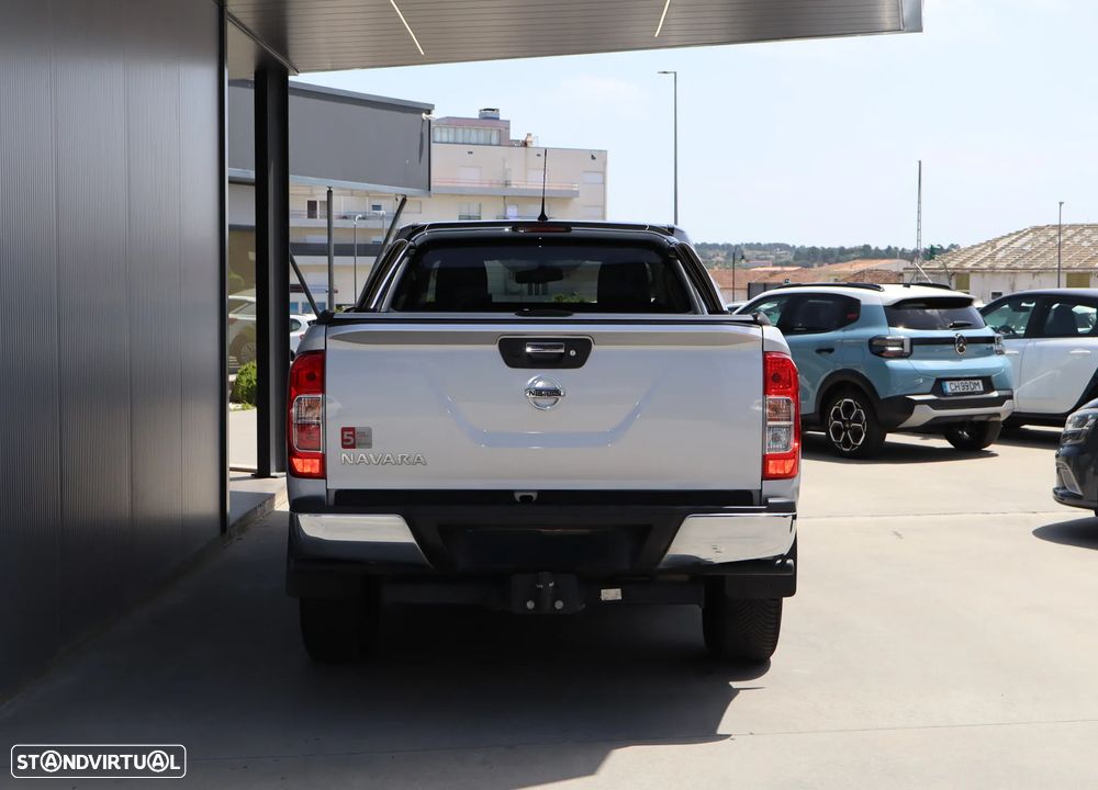 Nissan Navara 2.3 dCi CD 4WD N-Connecta Nav+Barras - 5